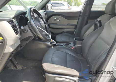 2015 Kia Soul z USA, uszkodzony, nr VIN KNDJN2A21F7815843